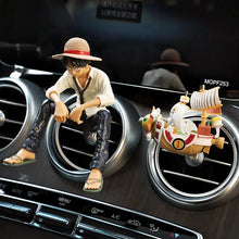 Carregar imagem no visualizador da galeria, Decoração de painel de carro - One Piece (Bandai)