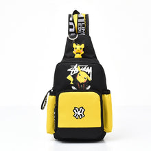 Carregar imagem no visualizador da galeria, Mini Mochila Pokemon (Pikachu style) com chaveiro Grátis
